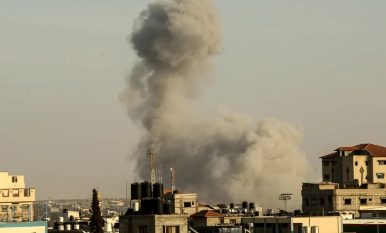 Israeli airstrikes on Rafah begin, despite rising ceasefire pressure.