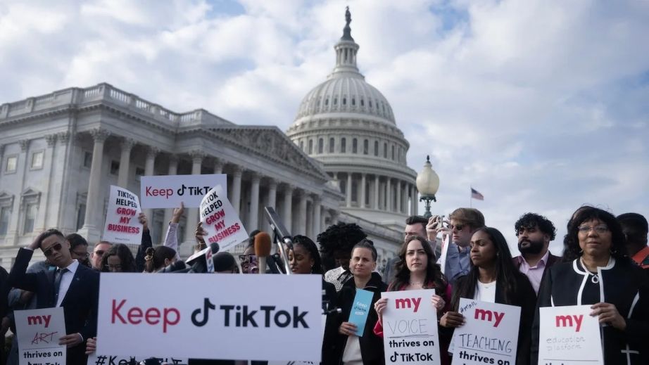 Due to a potential app prohibition, TikTok has filed a lawsuit in the US. What is the future of law?
