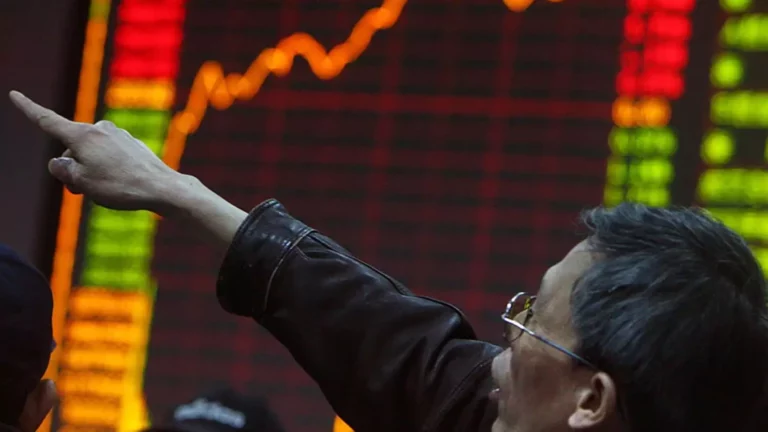 Stocks Struggle While China Thrives on Stimulus Boost